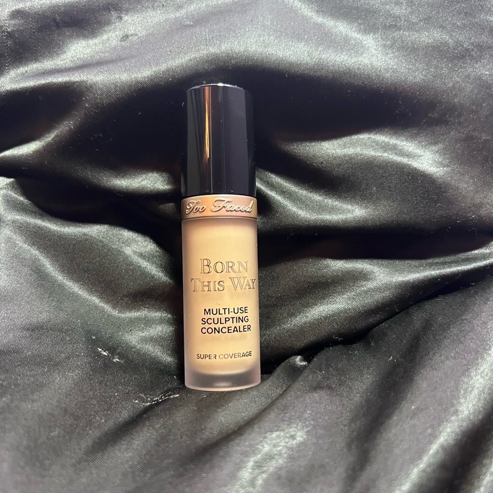 Two Faced Born This Way Multi Use Sculpting Concealer